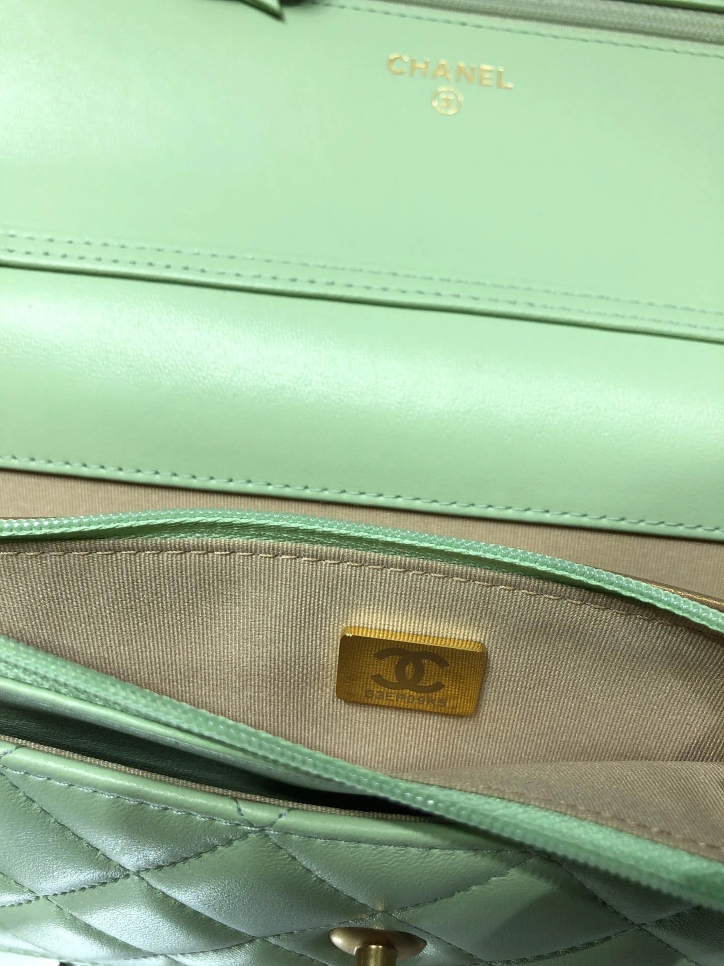 ib6c8d4e4ff0fa8d7f54c1768e2343d91-1