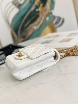 Chane Vintage Calfskin Size: 17 13.5 5.5cm Code: AS1326 02852 - 图片 5