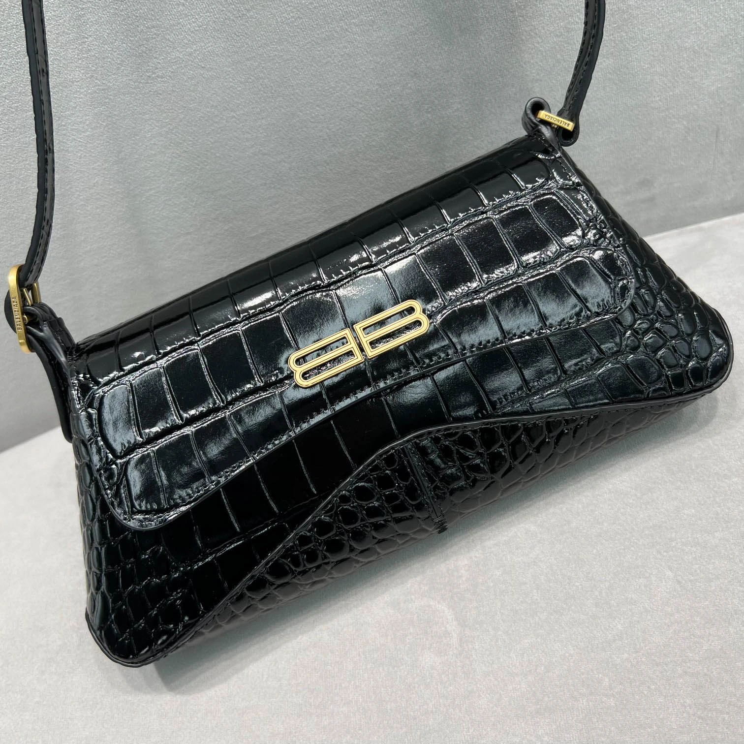 ibb3a08eadf7dfe05000b132865a78f21