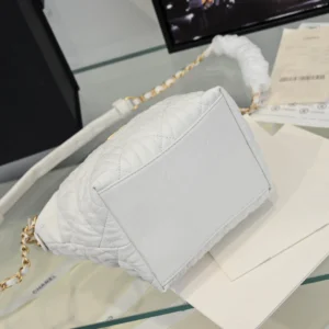 Chane Wrinkled Lambskin Size: 15 12.5 18cm - 图片 8