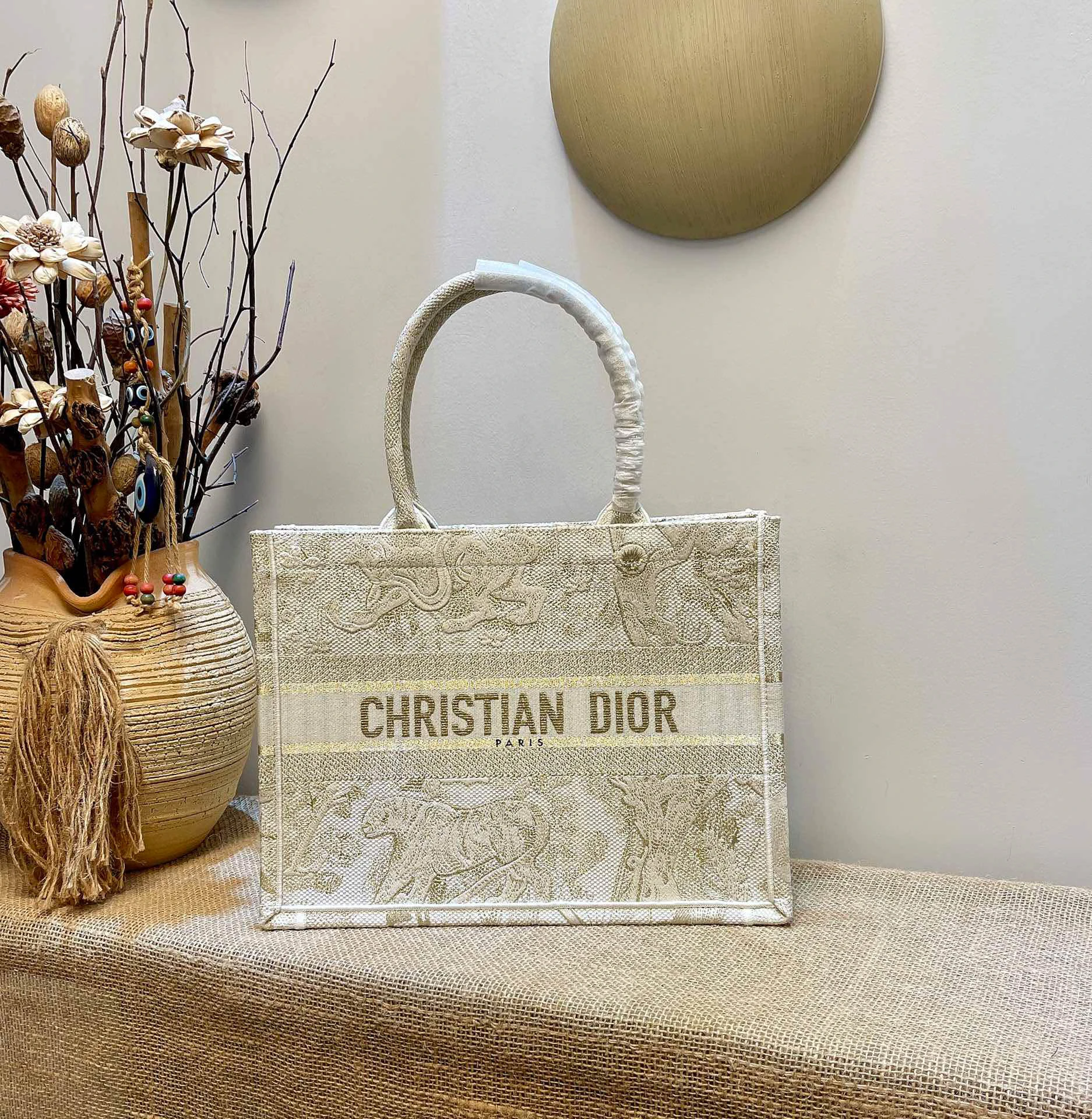 Book Tote Collection Size: 41.5cm 36cm 22cm