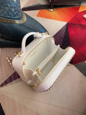 Chane Vanity case Vintage Cosmetic Bag Model: 93343 Size: 21cm - 图片 7