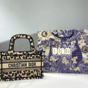 Book Tote Handbag Size: 22.5x24x8cm