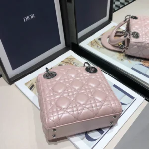 Classic size:17155cm in pearlescent pink - 图片 8