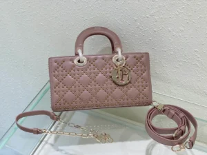 Lady Dior Collection Size: 26cm