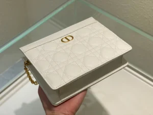 CARO woc zipped clutch size:19x14x3 model:5106 - 图片 8