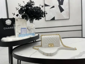 Chane ball grain calfskin Size:20cm