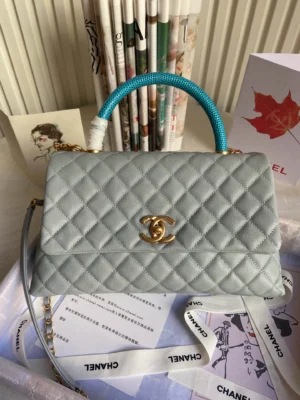 Calfskin Model: A92991 Size: 182912cm