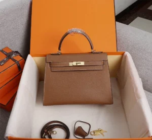 Emmaus Size: 28*22*10 25*17*7 22*12*6