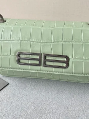 Crossbody Bag Size: 19✖️10✖️7cm - 图片 6