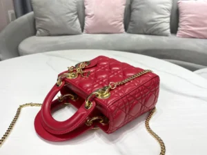 Cherry Red Sheepskin Size: 17cm Chain 120cm Model: C1004 - 图片 9