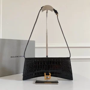 Underarm bag Model: 8898 Size: 27x3x11cm