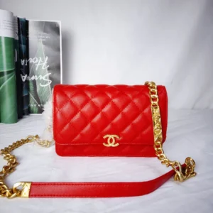 Ball grain leather Size: 19x12.5x3.5cm Style: 1913