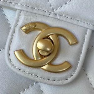 Chane key case size: 17X14.5X7.5cm - 图片 9