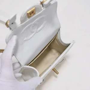 Chane Vintage Messenger Bag Style: 9062 Size: 14 *17* 4cm - 图片 7
