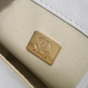 Chane Vintage Messenger Bag Style: 9062 Size: 14 *17* 4cm - 图片 9