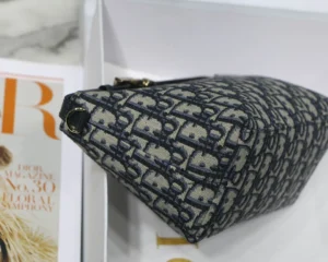 DIORTRAVEL NOMAD Clutch Size: 22 x 13 x 9.5 cm - 图片 9