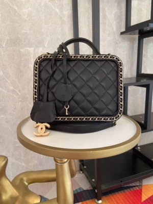 Chane Vanity case Vintage Cosmetic Bag Model: 93343 Size: 21cm - 图片 9