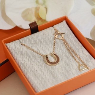 3501fbc50404f6c1be420141ce42a893