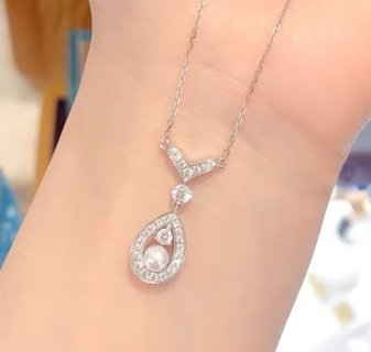 905756dc3bb62474a5b6b6f54f81c736