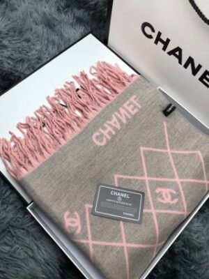 CHANEL pink and grey - 图片 3