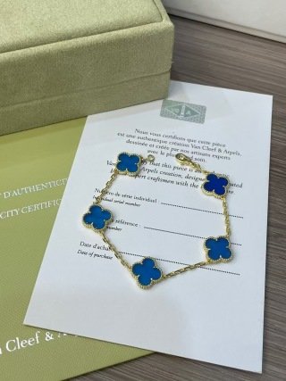 dfe0bdabf2580e99c9479fa8c7c3095d