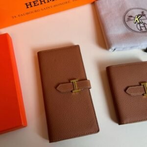 Wallet with gusset in Epsom calfskin