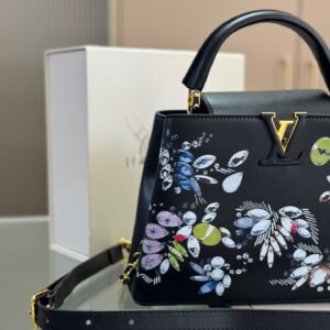 LV Capucines handbag black