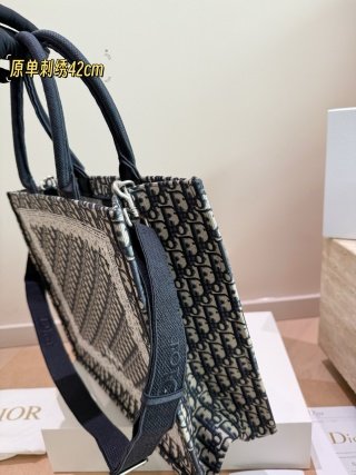 afd061e0ef1819659c7dfe9e91ed23b1